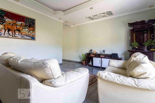 Sala de casa à venda com 3 quartos, 250m² em Jardim Penha, São Paulo