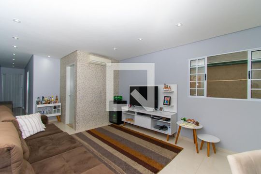 Sala de casa à venda com 2 quartos, 160m² em Vila Primavera, São Paulo