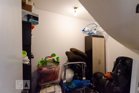 Quarto de serviço 1 de casa à venda com 3 quartos, 140m² em Jardim Satélite, São Paulo