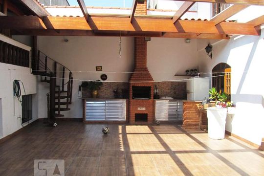 Quintal de casa à venda com 5 quartos, 480m² em Vila Palmeiras, São Paulo