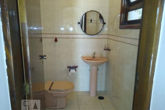 Banheiro de casa à venda com 5 quartos, 480m² em Vila Palmeiras, São Paulo