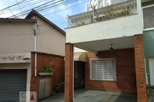 Fachada de casa à venda com 3 quartos, 200m² em Água Fria, São Paulo