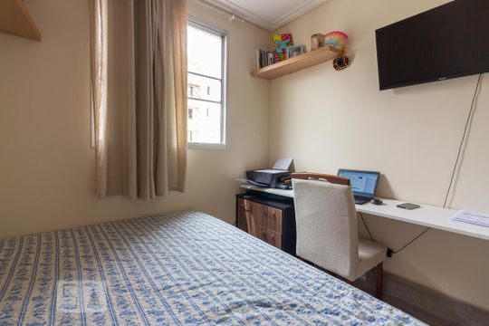 Quarto 2 de apartamento para alugar com 2 quartos, 55m² em Continental, Osasco