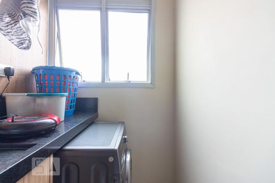 Varanda de apartamento para alugar com 2 quartos, 55m² em Continental, Osasco