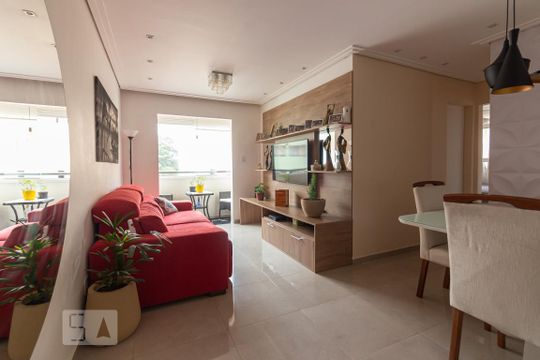 Apartamento para alugar com 2 quartos, 55m² em Continental, Osasco