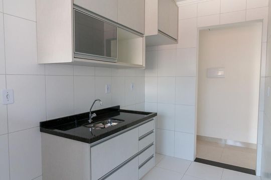 Cozinha de apartamento para alugar com 2 quartos, 51m² em Ponte Grande, Guarulhos