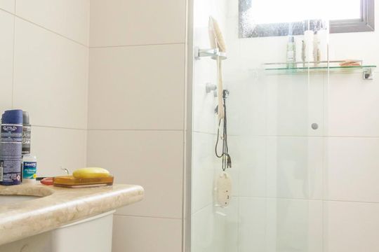 Banheiro 2 de apartamento à venda com 4 quartos, 190m² em Vila Andrade, São Paulo