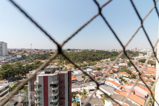 Vista quartos 1 e 2 de apartamento para alugar com 3 quartos, 89m² em Jardim Maia, Guarulhos