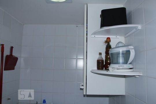 Área de Serviço de apartamento para alugar com 3 quartos, 182m² em Laranjeiras, Rio de Janeiro