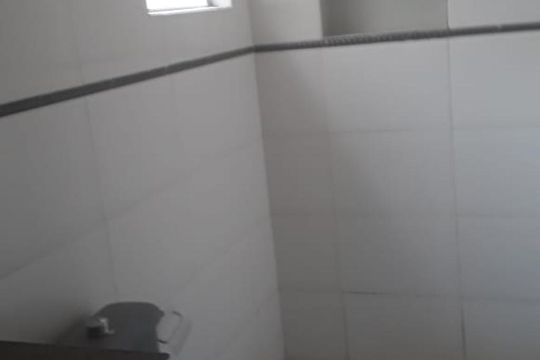 Banheiro de casa para alugar com 2 quartos, 80m² em Vila Vivaldi, São Bernardo do Campo