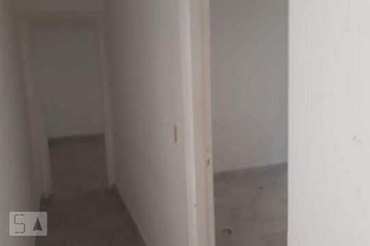 Corredor dos Quartos de casa para alugar com 2 quartos, 80m² em Vila Vivaldi, São Bernardo do Campo