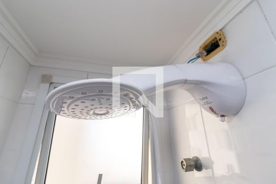 Banheiro de apartamento à venda com 2 quartos, 50m² em Limão, São Paulo