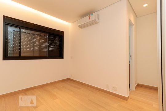 Suíte de apartamento à venda com 2 quartos, 57m² em Pinheiros, São Paulo