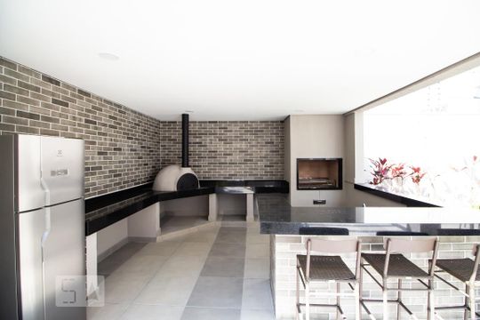 Churrasqueira de kitnet/studio à venda com 1 quarto, 32m² em Liberdade, São Paulo