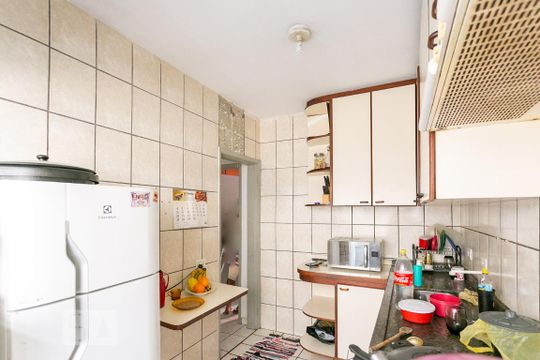 Cozinha de apartamento à venda com 2 quartos, 56m² em Rudge Ramos, São Bernardo do Campo