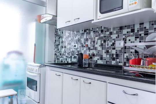 Cozinha de apartamento à venda com 2 quartos, 60m² em Vila das Mercês, São Paulo
