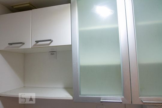 Cozinha de apartamento para alugar com 2 quartos, 84m² em Jardim Botânico, Rio de Janeiro
