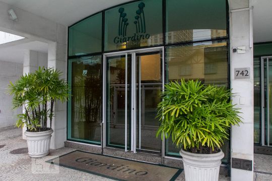 Entrada e portaria de apartamento para alugar com 2 quartos, 84m² em Jardim Botânico, Rio de Janeiro