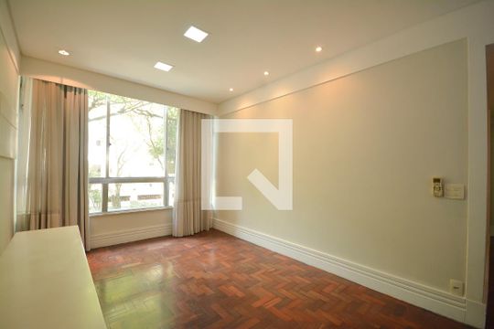 Sala de apartamento à venda com 3 quartos, 85m² em Humaitá, Rio de Janeiro