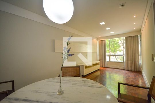 Sala de apartamento à venda com 3 quartos, 85m² em Humaitá, Rio de Janeiro