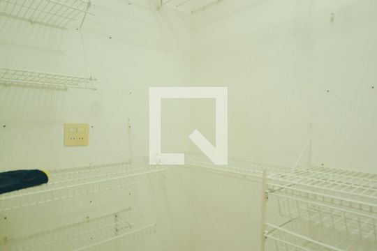 Closet de apartamento à venda com 3 quartos, 85m² em Humaitá, Rio de Janeiro