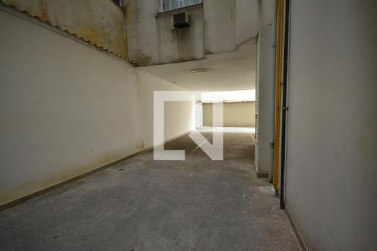 Garagem de apartamento à venda com 3 quartos, 85m² em Humaitá, Rio de Janeiro