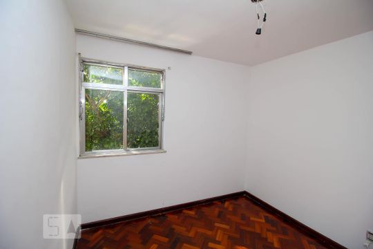 Quarto 1 de apartamento para alugar com 2 quartos, 65m² em Catumbi, Rio de Janeiro