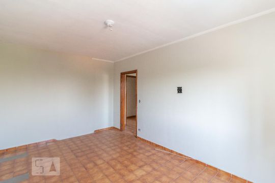 Quarto de casa para alugar com 5 quartos, 540m² em Jardim Franca, São Paulo