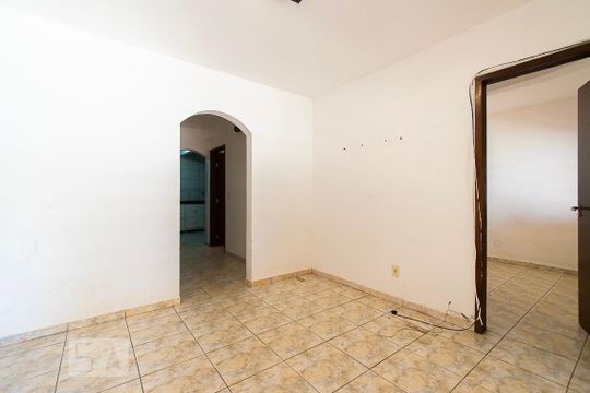 Sala de casa para alugar com 2 quartos, 75m² em Samambaia Sul (samambaia), Brasília