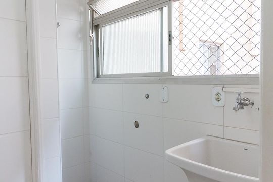 Área de serviço de apartamento à venda com 3 quartos, 97m² em Jardim Barbosa, Guarulhos
