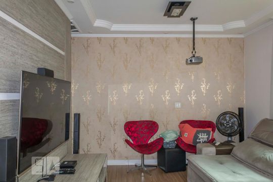 Suíte de casa à venda com 3 quartos, 180m² em Vila Bonilha Nova, São Paulo