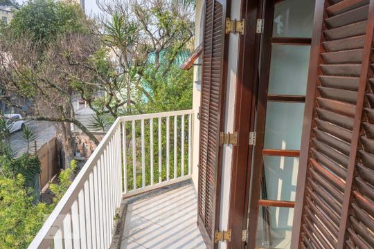 Sacada de casa à venda com 3 quartos, 180m² em Vila Bonilha Nova, São Paulo