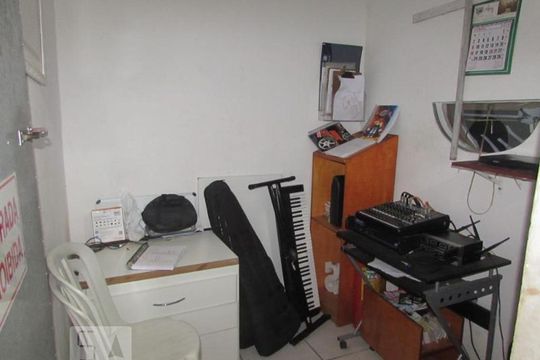 Quarto de casa à venda com 5 quartos, 335m² em Vila Araguaia, São Paulo