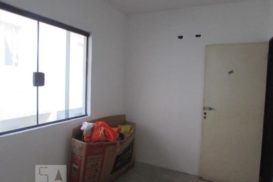 Quarto de casa à venda com 5 quartos, 335m² em Vila Araguaia, São Paulo