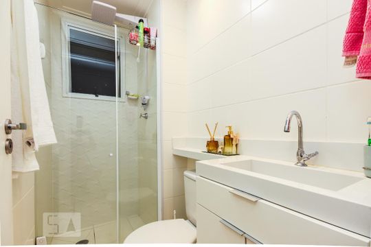 Banheiro de apartamento para alugar com 2 quartos, 40m² em Jardim Belém, São Paulo