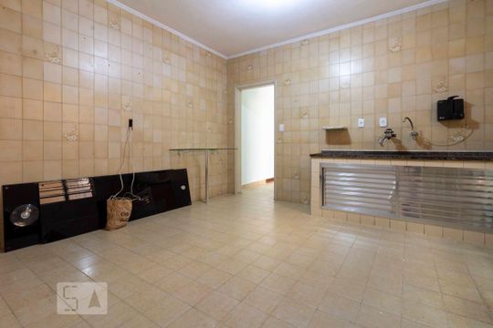 Cozinha de casa à venda com 4 quartos, 120m² em Parque Luis Mucciolo, São Paulo