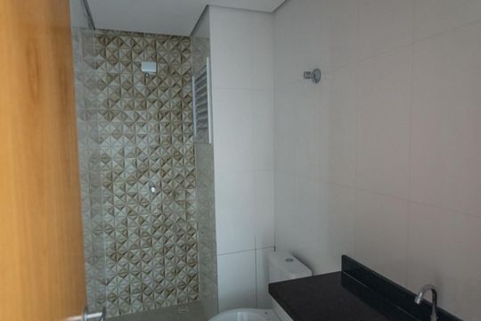 Banheiro de apartamento à venda com 2 quartos, 50m² em Vila Regente Feijó, São Paulo