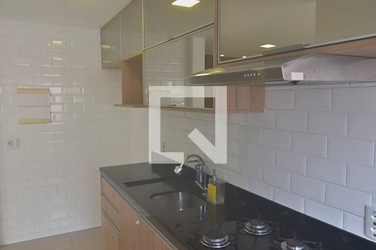 Cozinha de apartamento para alugar com 2 quartos, 54m² em São José, Canoas