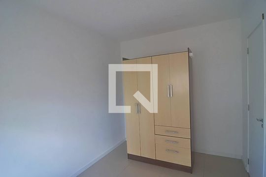 Quarto 2 de apartamento para alugar com 2 quartos, 54m² em São José, Canoas