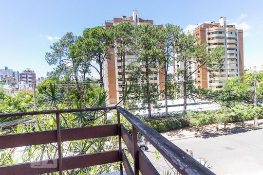 Varanda da Sala de apartamento à venda com 3 quartos, 110m² em Bela Vista, Porto Alegre