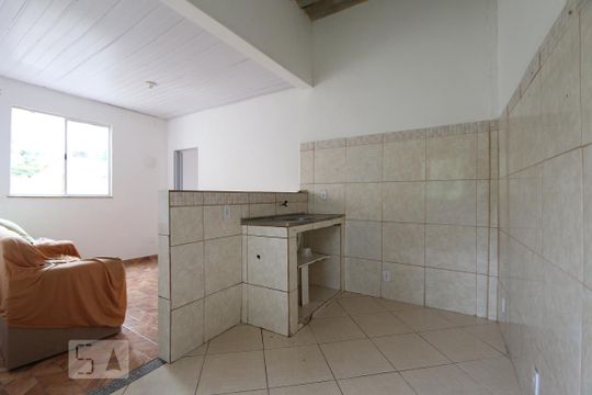 Cozinha de kitnet/studio para alugar com 1 quarto, 45m² em Tanque, Rio de Janeiro
