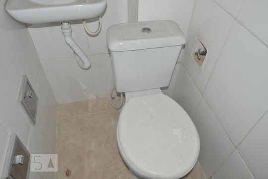 Banheiro de kitnet/studio à venda com 1 quarto, 32m² em Centro, Rio de Janeiro
