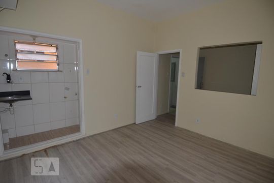 Kitnet/Studio à venda com 1 quarto, 32m² em Centro, Rio de Janeiro