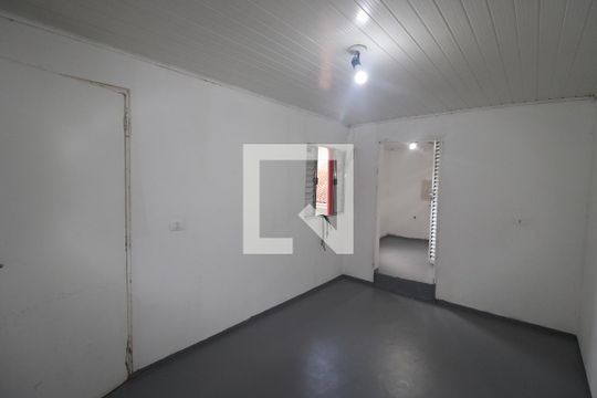 Quarto de casa para alugar com 1 quarto, 40m² em Jardim Palmira, Guarulhos