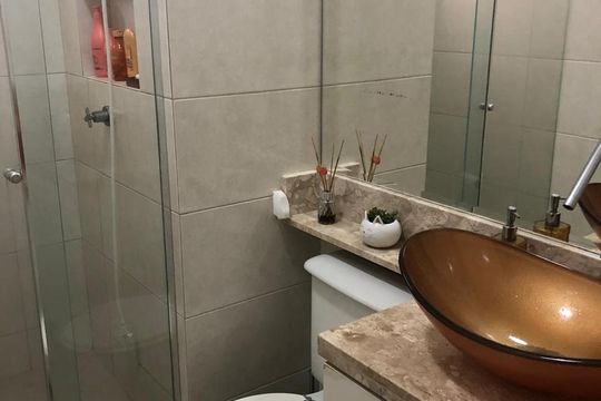 Banheiro de apartamento à venda com 3 quartos, 62m² em Jardim Esmeralda, São Paulo