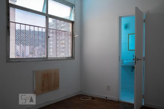 Suíte de apartamento à venda com 2 quartos, 78m² em Grajaú, Rio de Janeiro