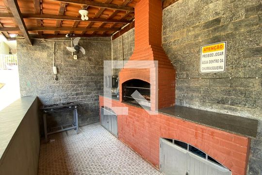 Área externa de apartamento para alugar com 3 quartos, 75m² em Méier, Rio de Janeiro