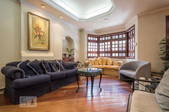Casa para alugar com 3 quartos, 350m² em Campo Belo, São Paulo