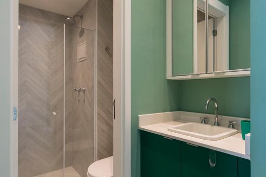 Banheiro de kitnet/studio à venda com 1 quarto, 40m² em Vila Mariana, São Paulo