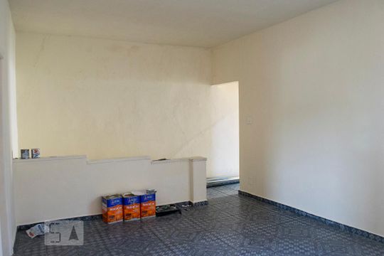 SALA de casa para alugar com 2 quartos, 120m² em Vila Baruel, São Paulo
